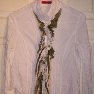 Dizingof White Collar Blouse with Green Detail